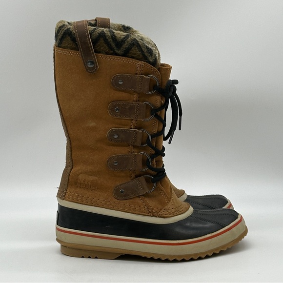 Sorel Shoes - Sorel boot. Size 7